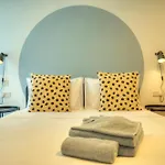 Chic, Bright And Modern 3 Bedrooms Kbas1-1