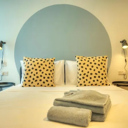 Chic, Bright And Modern 3 Bedrooms Kbas1-1