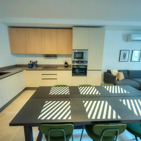Chic, Bright And Modern 3 Bedrooms Kbas1-1